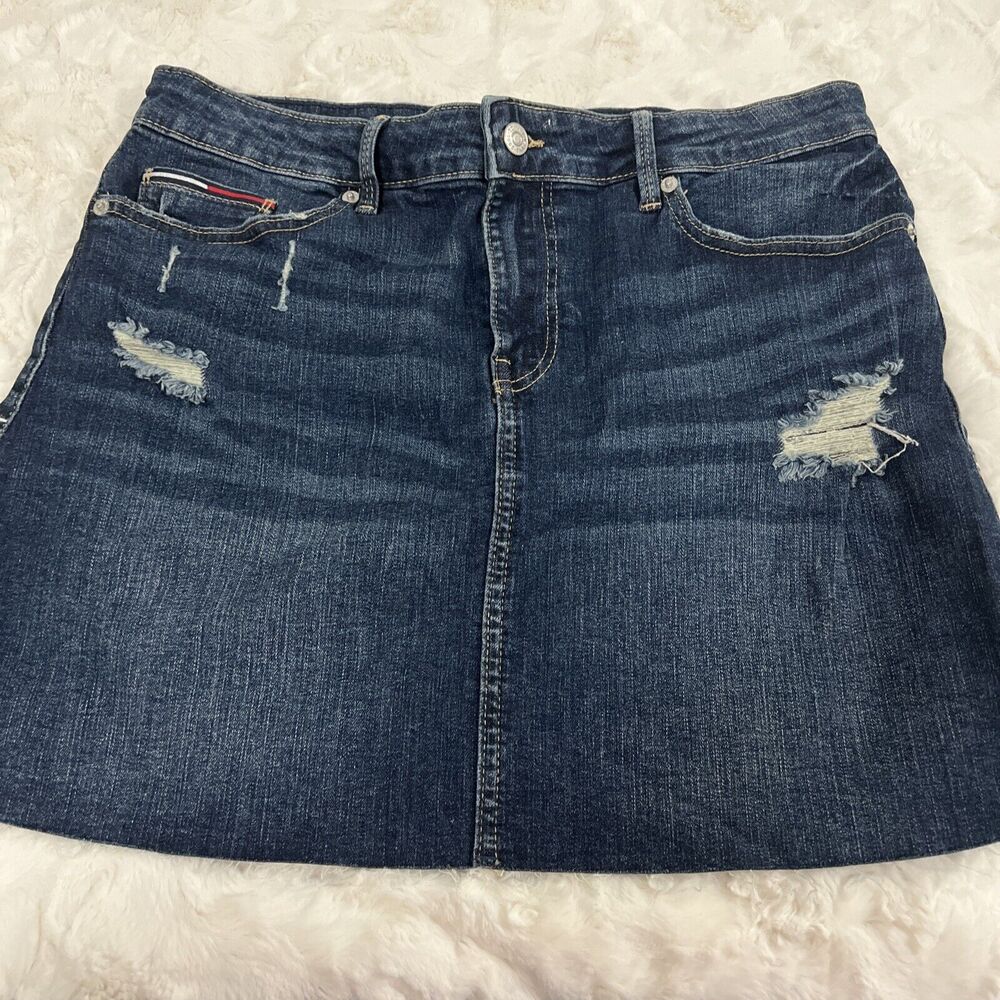 EUC Tommy Hilfiger Womens Size 10/W30 Jean Distressed Skirt Dark Wash